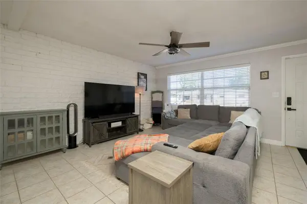 76 S CAPRI DR, Ormond Beach, FL 32174