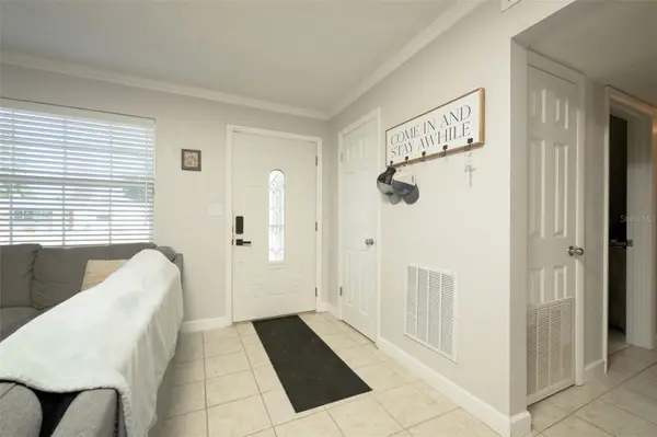 76 S CAPRI DR, Ormond Beach, FL 32174