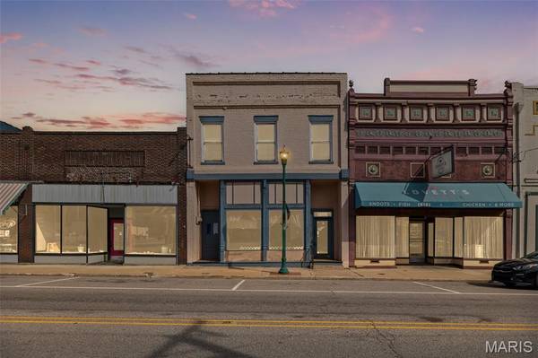 2510 College AVE, Alton, IL 62002