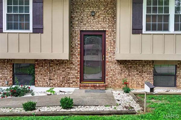 819 Odus DR, Jackson, MO 63755