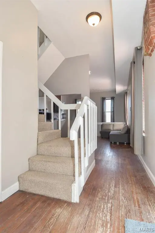 2350 S 10th ST #REAR, St Louis, MO 63104