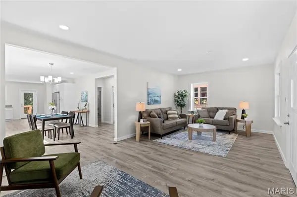 7332 Wellington AVE, University City, MO 63130