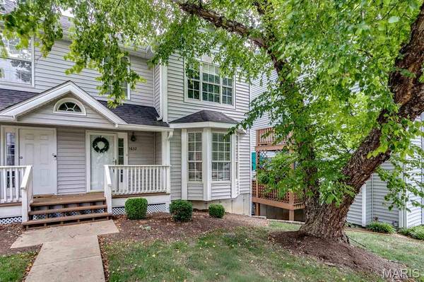 1632 Whispering Creek DR, Ballwin, MO 63021