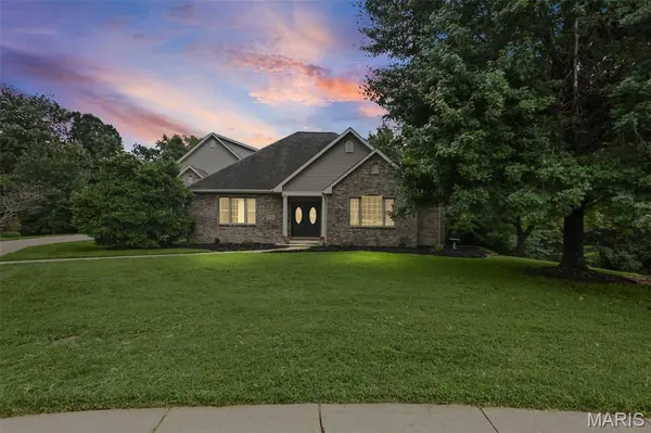 8536 Armsleigh PL, O'fallon, IL 62269