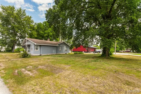 109 Walnut ST, Old Monroe, MO 63369