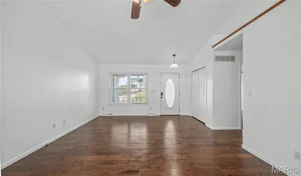 162 Sawmill RD, St Robert, MO 65584