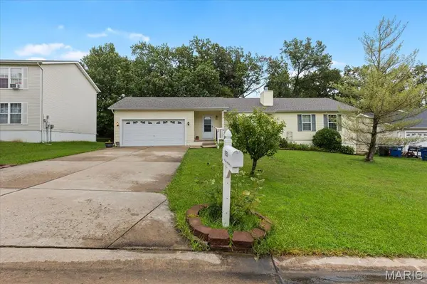 1053 Wrigley CIR, Warrenton, MO 63383