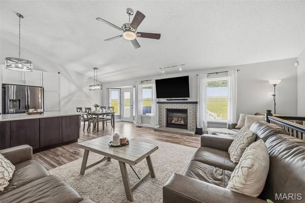 5039 Joshua DR, Wentzville, MO 63385
