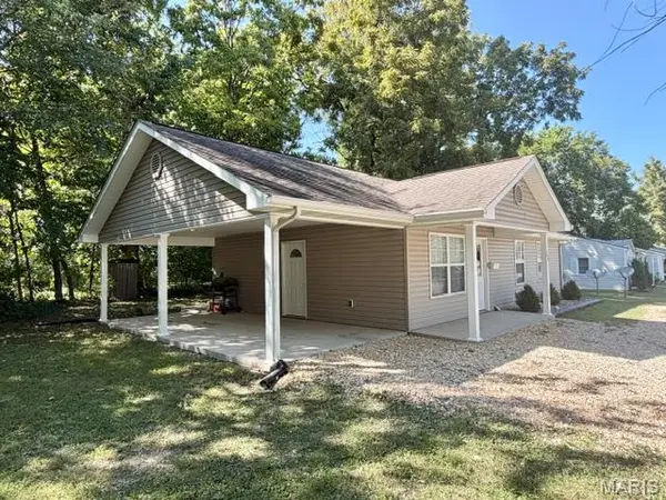 209 Pickering ST, Montgomery City, MO 63361