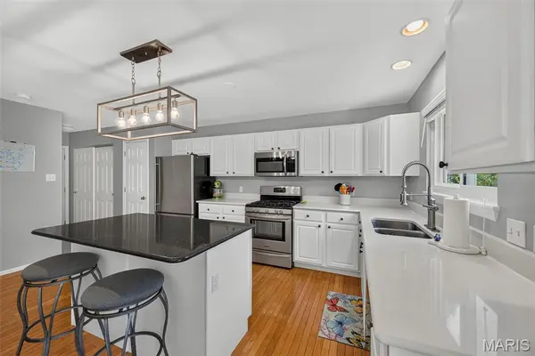 1545 Hanna RD, Valley Park, MO 63088