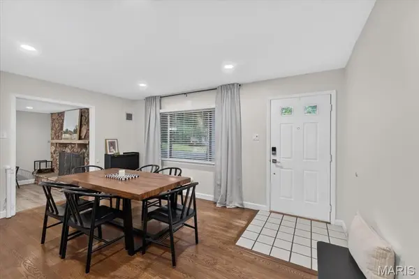 101 E Donaldson DR, St Louis, MO 63129