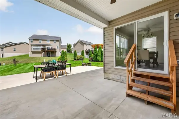 603 Prairiegate CT, Lake St Louis, MO 63367