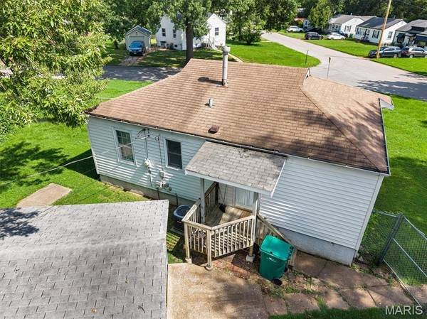 1901 Owen DR, St Louis, MO 63133