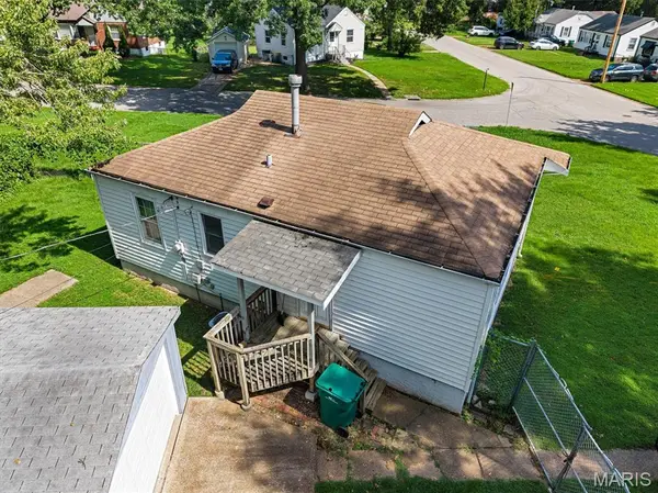 1901 Owen DR, St Louis, MO 63133