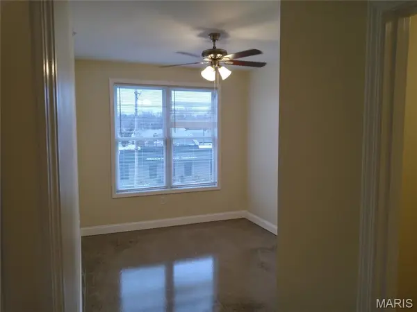 613 S Florissant RD #102, Ferguson, MO 63135