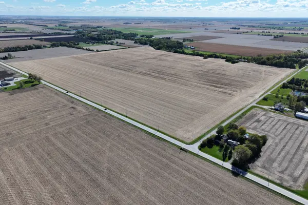 9000 County Rd 3000 W, Manteno, IL 60950