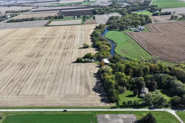 9000 County Rd 3000 W, Manteno, IL 60950