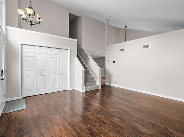 5301 Whisper Meadow CT, Plainfield, IL 60586