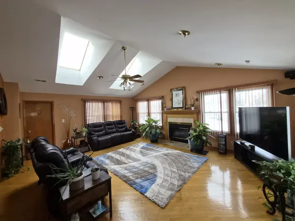 1815 Harrison ST, Maywood, IL 60153