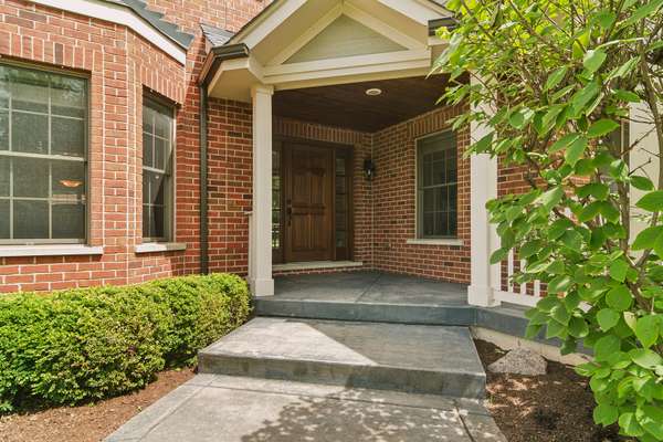 1401 N Illinois AVE, Arlington Heights, IL 60004