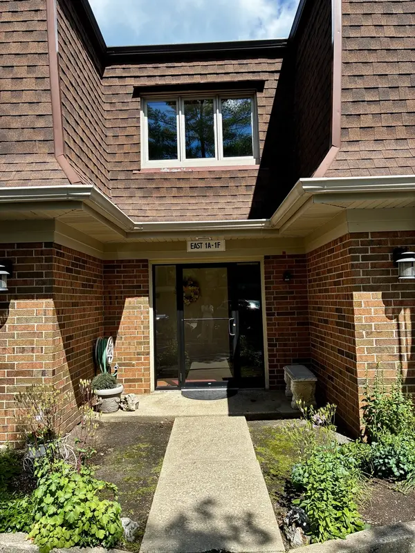 430 N Central AVE #1D, Highwood, IL 60040