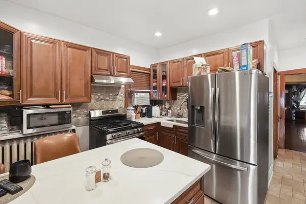 1315 N Massasoit AVE, Chicago, IL 60651