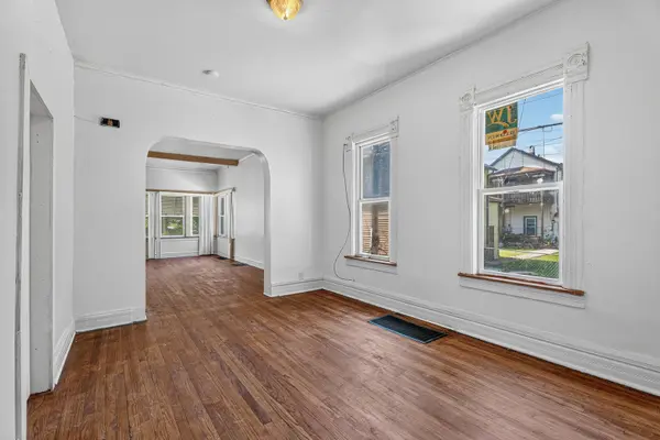 11715 S Wentworth AVE, Chicago, IL 60628