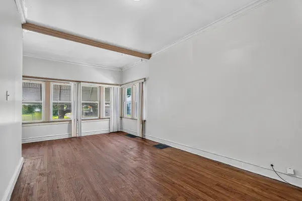 11715 S Wentworth AVE, Chicago, IL 60628
