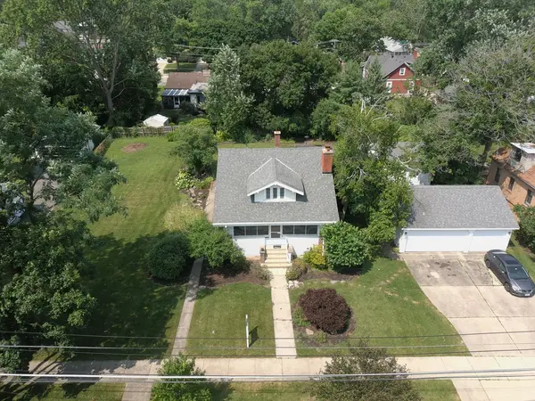 644 S 4th AVE, Des Plaines, IL 60016