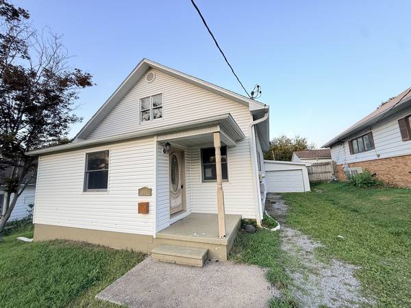 406 N Gardner ST, West Frankfort, IL 62896