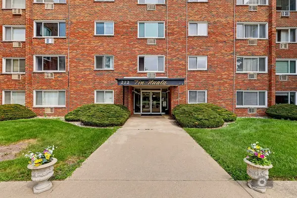 222 Madison ST #109, Joliet, IL 60435