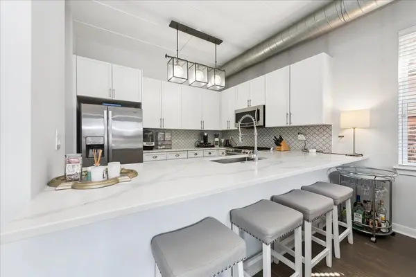 1155 W Madison ST #312, Chicago, IL 60607