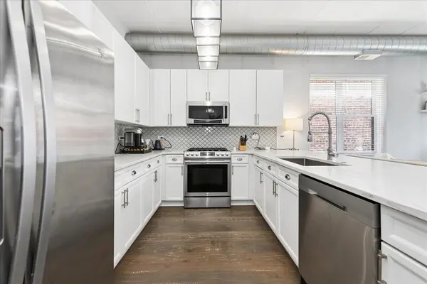 1155 W Madison ST #312, Chicago, IL 60607