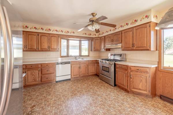 3002 Miller AVE, South Chicago Heights, IL 60411