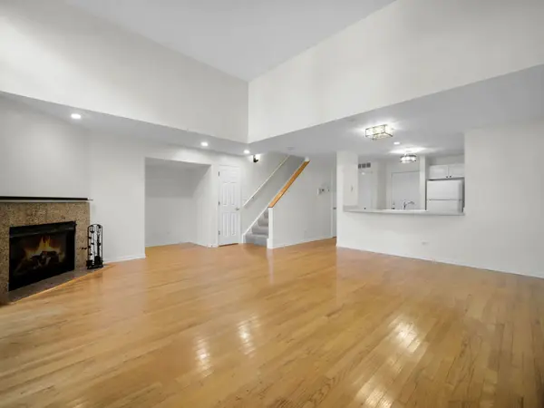 4934 S CORNELL AVE #G, Chicago, IL 60615