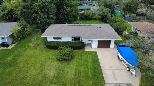 1104 Jasper DR, Mchenry, IL 60051