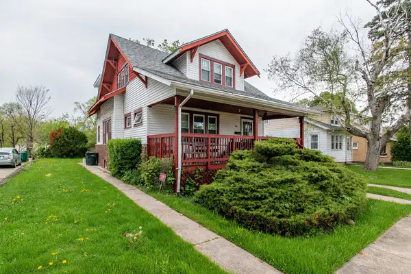 586 Sunderlin ST, Waukegan, IL 60085