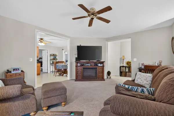 206 E Waupansie ST, Dwight, IL 60420