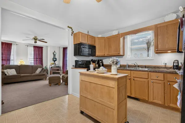 206 E Waupansie ST, Dwight, IL 60420