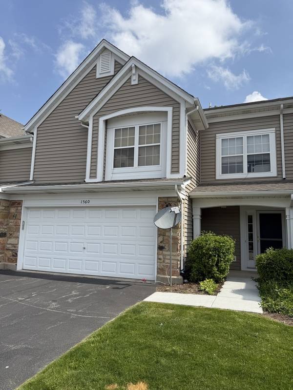 1560 E Chivalry CT, Palatine, IL 60074