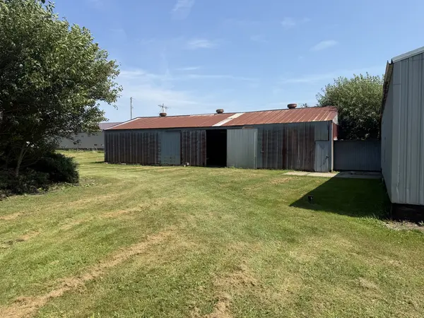 2066 County Road 3000, Rantoul, IL 61866