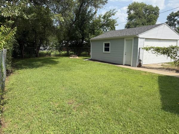 918 WINDSOR RD, Loves Park, IL 61111