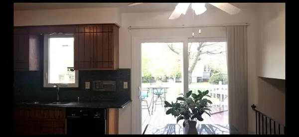 8430 Glen Oaks RD, Orland Park, IL 60462