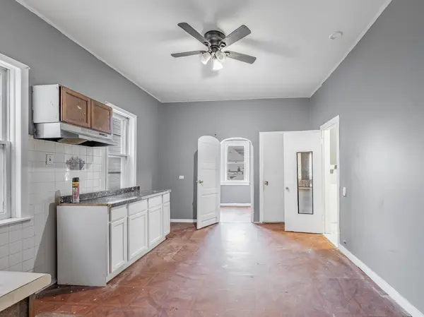 4722 S Ada ST, Chicago, IL 60609
