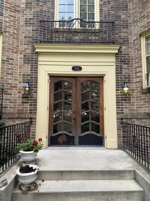 441 W Exchange ST #303, Freeport, IL 61032