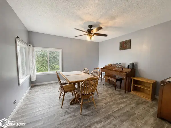 3926 Ironwood Ave, Kensett, IA 50448