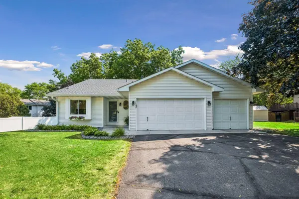 17350 Foliage AVE, Farmington, MN 55024
