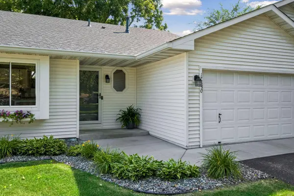 17350 Foliage AVE, Farmington, MN 55024