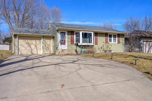 121 6th AVE NE, Hutchinson, MN 55350