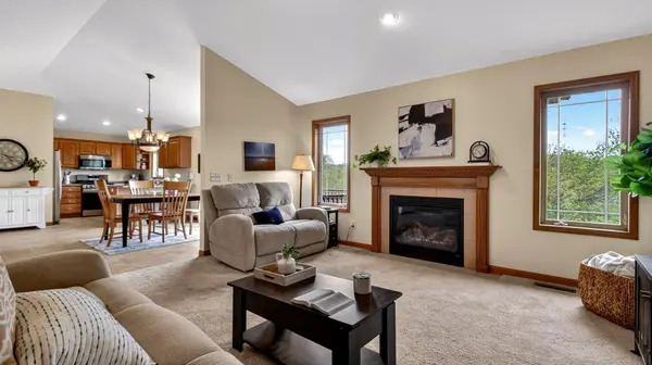 4409 Echo Valley DR, Eau Claire, WI 54701